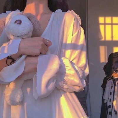 闪婚后夫人她不装了